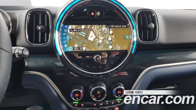 Mini Countryman 2023 thumb 12
