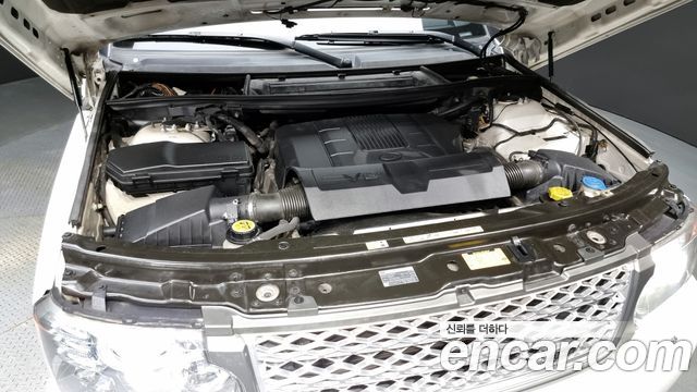 Land Rover Range Rover 2011 thumb 6