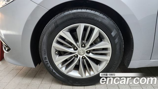 Hyundai Grandeur 2014 thumb 5