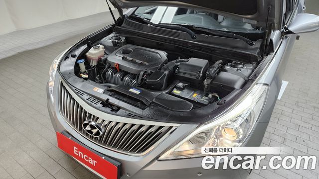 Hyundai Grandeur 2014 thumb 6