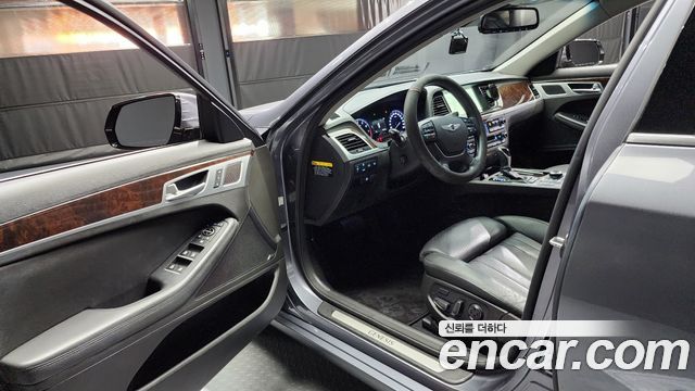 Hyundai Genesis 2016 thumb 10