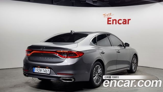 Hyundai Grandeur 2017 thumb 3