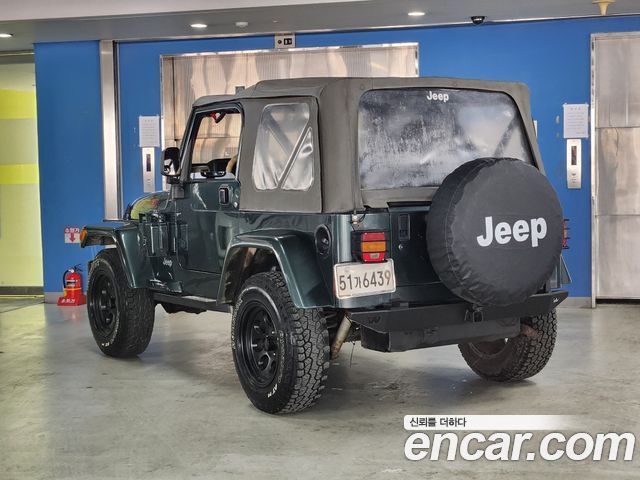 Jeep Wrangler 2003 thumb 3
