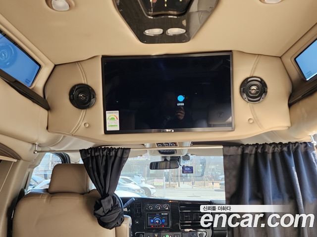 GMC Savana 2020 thumb 8