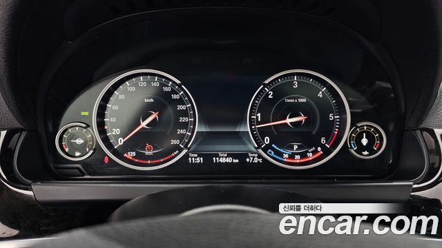 BMW 6 серии 2013 thumb 9