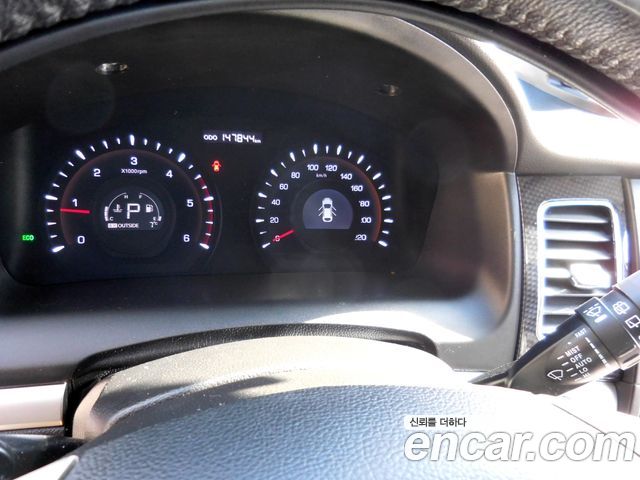 SsangYong Korando 2012 thumb 9