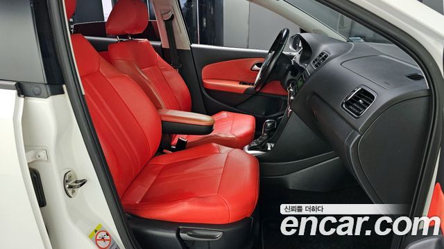 Volkswagen Polo 2013 thumb 10