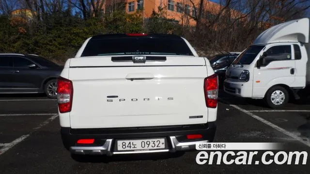 SsangYong Rexton 2021 thumb 5