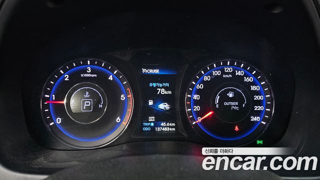 Hyundai i40 2014 thumb 9