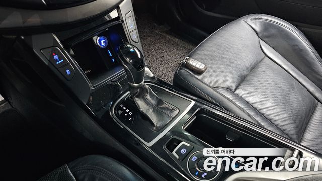 Hyundai i40 2014 thumb 10