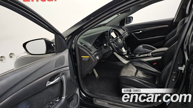 Hyundai i40 2014 thumb 11
