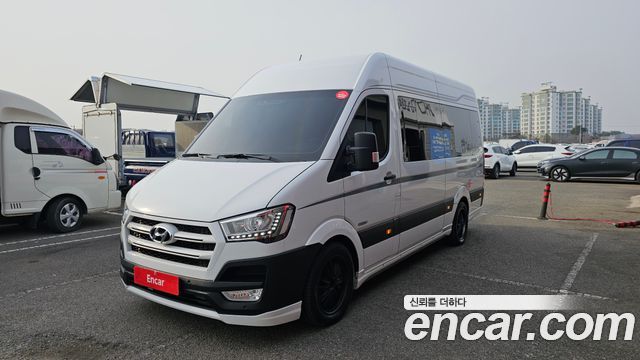 Hyundai Staria 2018 thumb 2