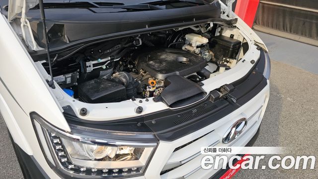 Hyundai Staria 2018 thumb 7