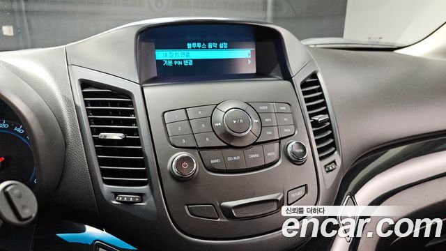Chevrolet Orlando 2014 thumb 11