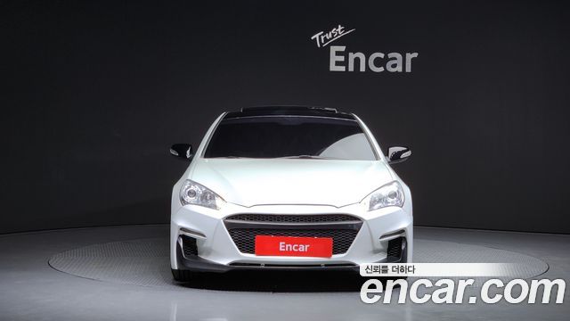 Hyundai Genesis 2010 thumb 3