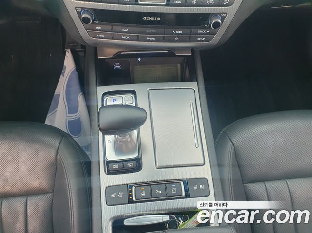 Genesis G80 2020 thumb 12