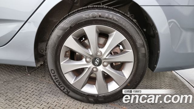 Hyundai Accent 2018 thumb 5