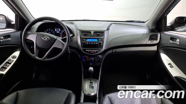 Hyundai Accent 2018 thumb 7