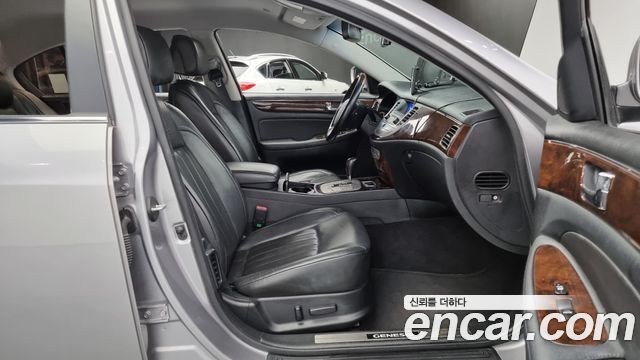 Hyundai Genesis 2009 thumb 11