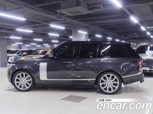 Land Rover Range Rover 2017 thumb 3