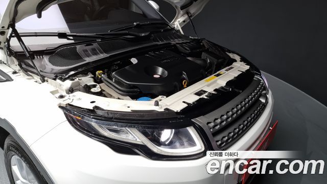 Land Rover Range Rover Evoque 2017 thumb 7