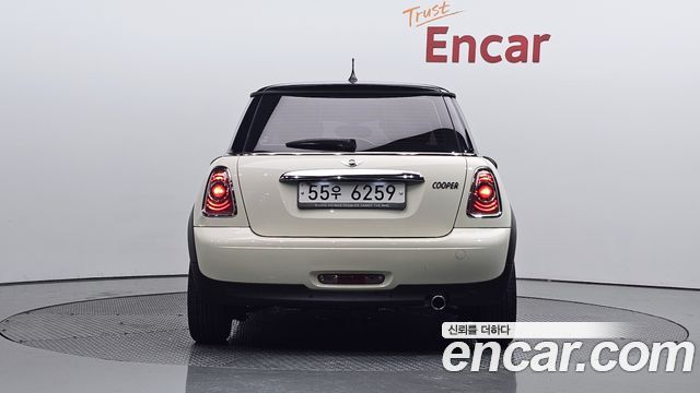 Mini Hatch 2012 thumb 4