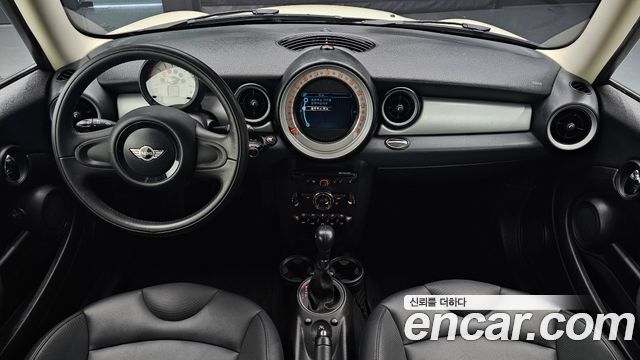 Mini Hatch 2012 thumb 7