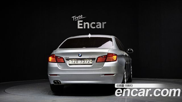 BMW 5 серии 2013 thumb 5