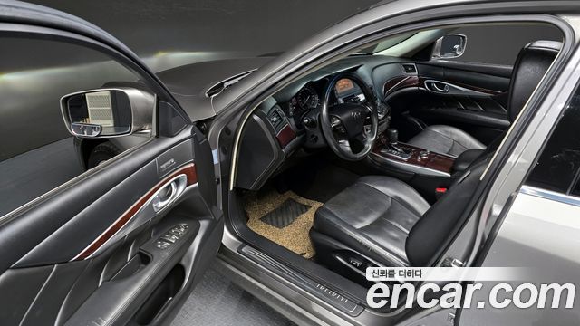 Infiniti M 2011 thumb 12