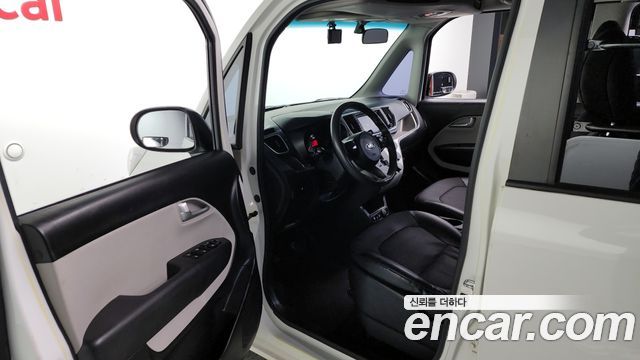 Kia Ray 2018 thumb 10