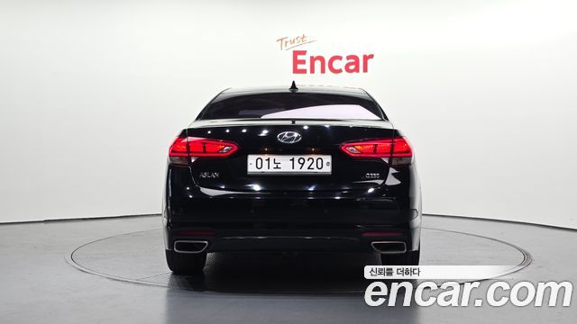Hyundai Aslan 2015 thumb 5