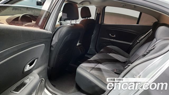 Renault Korea SM3 2009 thumb 11