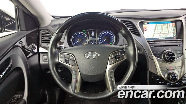 Hyundai Grandeur 2012 thumb 12