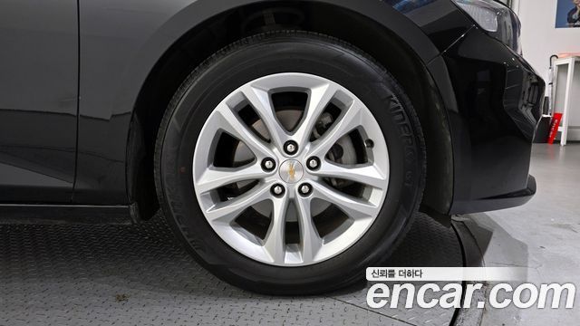 Chevrolet Malibu 2018 thumb 6