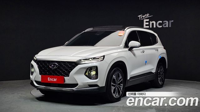 Hyundai Santa Fe 2018 thumb 2