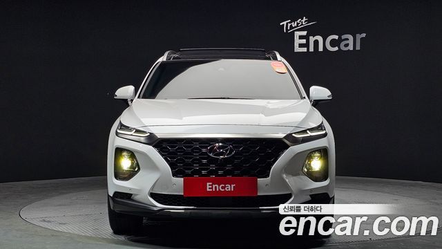 Hyundai Santa Fe 2018 thumb 4