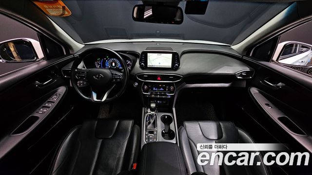 Hyundai Santa Fe 2018 thumb 8