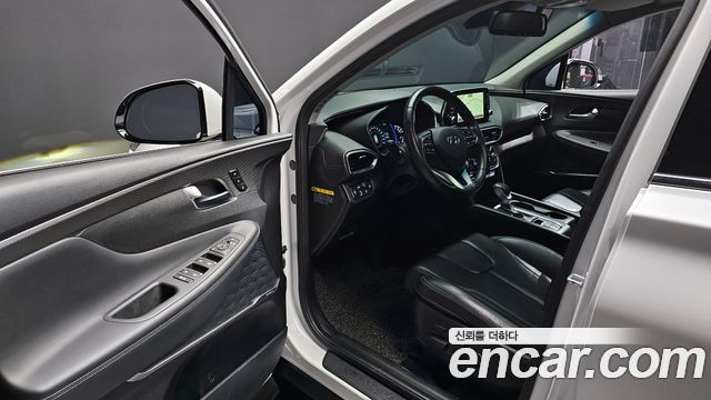 Hyundai Santa Fe 2018 thumb 11