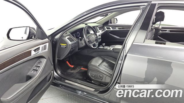 Genesis G80 2018 thumb 10
