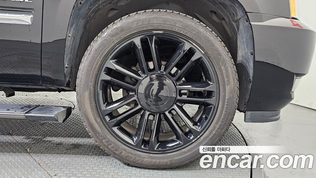 Cadillac Escalade 2013 thumb 5