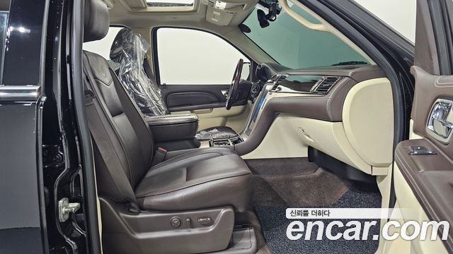 Cadillac Escalade 2013 thumb 10