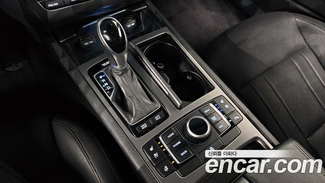Hyundai Genesis 2014 thumb 10