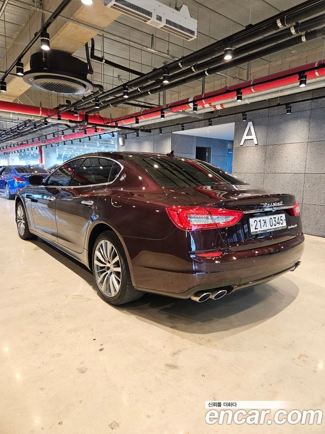 Maserati Quattroporte 2016 thumb 6