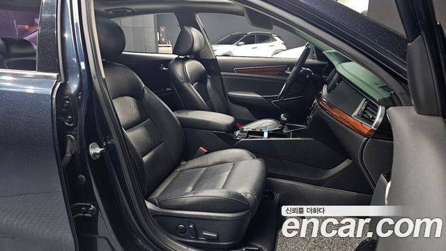 Kia K7 2016 thumb 11