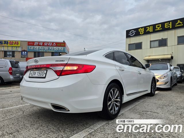 Hyundai Grandeur 2012 thumb 3