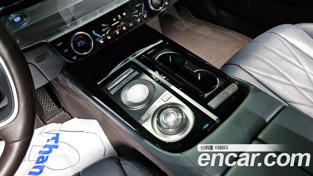 Genesis G80 2020 thumb 10
