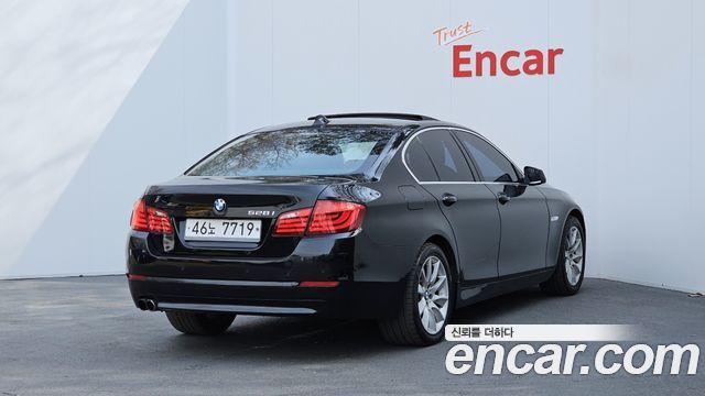 BMW 5 серии 2013 thumb 2