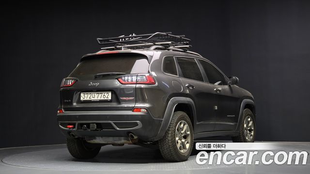 Jeep Cherokee 2020 thumb 3