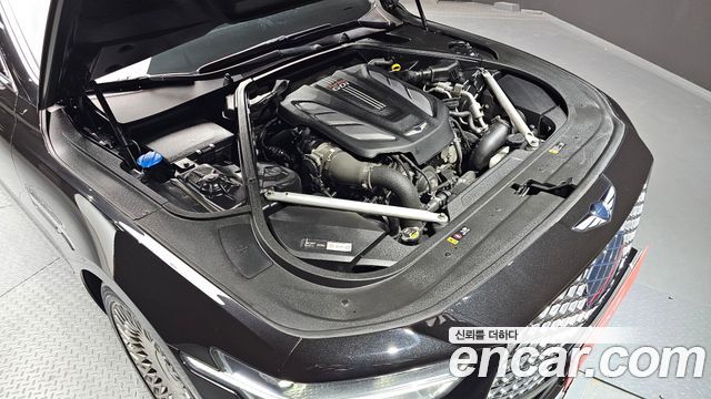 Genesis G90 2019 thumb 6