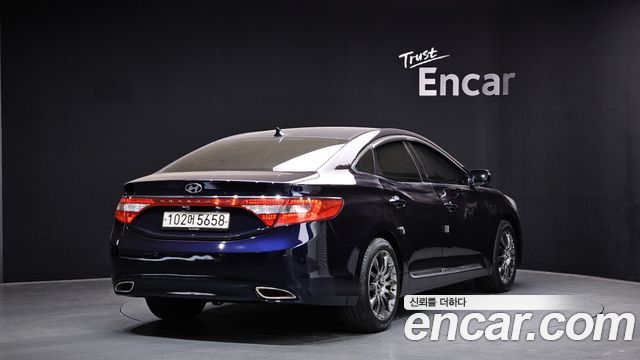 Hyundai Grandeur 2011 thumb 3